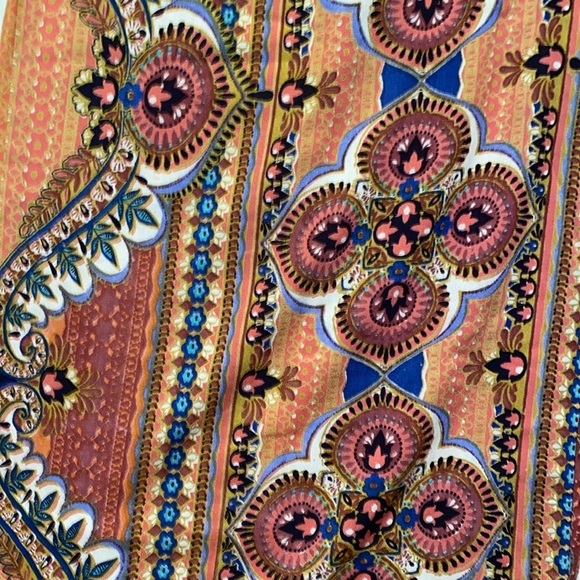 Francesca’s Collection “Blue Rain” Cropped Wide Leg Pant - Picture 10 of 16